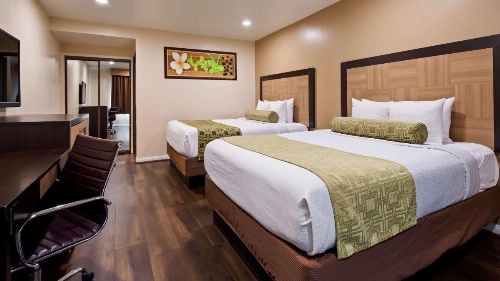 Best Western Plus Glendale image 5